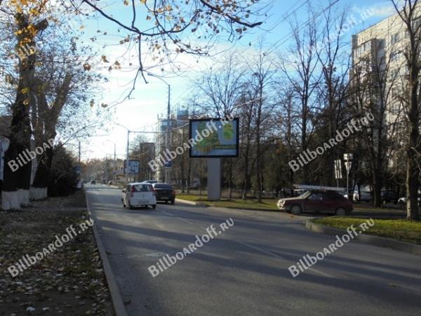 Дзержинского рядом с № 11/3