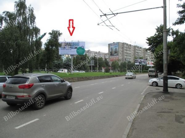 Тургенева (напротив № 140/1, на разделительной полосе)