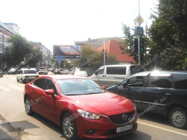 Рашпилевская (рядом с № 197)