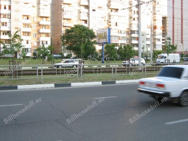 Чекистов проспект 32