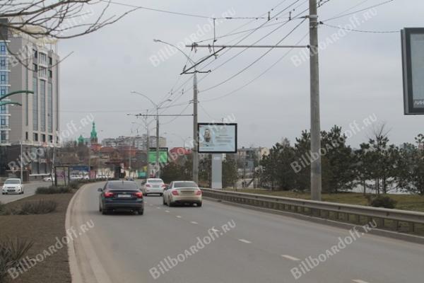 Кубанская Набережная напротив 240