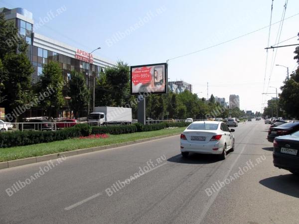 Тюляева ул. им., (напротив № 37/2, на разделительной полосе)