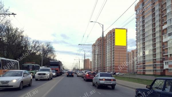 ул. Дзержинского, 54/15 южная сторона в ТРЦ Красная Площадь