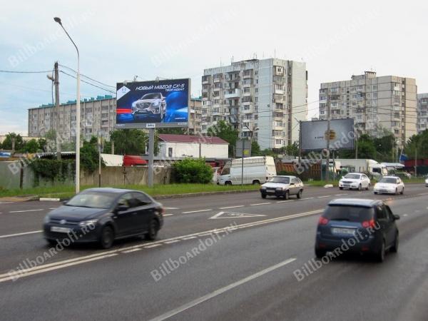 Уральская ул., 111 (из города)