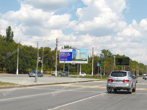 В.И.Ленина просп. / Германа Титова ул. (разделительная полоса)