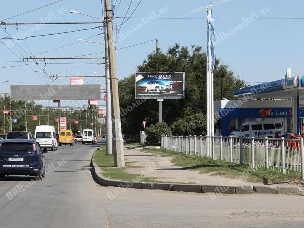В.И.Ленина просп. / Тракторостроителей ул. (в 300м от пересечения) В.И.Ленина просп. / Тракторостроителей ул. (в 300м от пересечения)