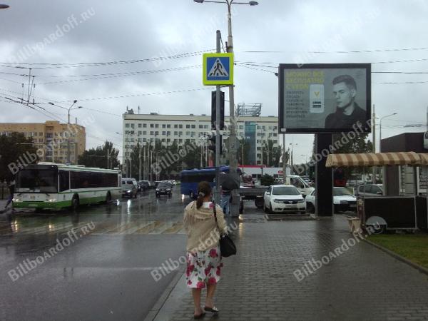 Привокзальная пл. 1/1 (позиция 1 по ходу движения)