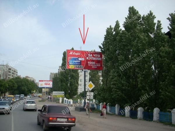 Симонова ул. / 8-ой Воздушной Армии ул. Симонова ул. / 8-ой Воздушной Армии ул.