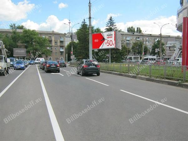 Ворошилова, 2, ТЦ Европа (призматрон)