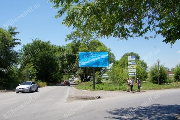 Доватора ул. 160-1 (въезд в коттеджный посёлок Изумруд)