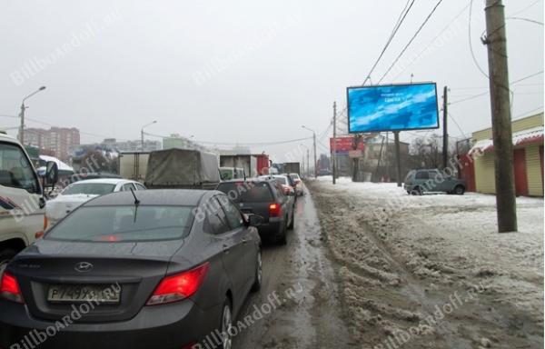 Малиновского ул. 13-15 / Научная ул.