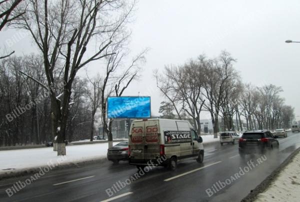 Шолохова пр-кт 298 (разд.полоса) — на ТЦ Мега