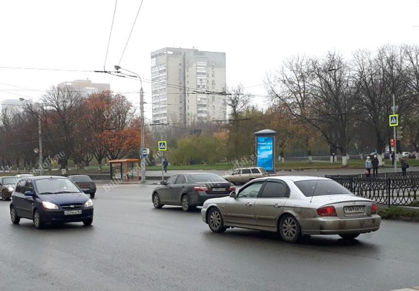 Коммунистический проспект / Зорге улица