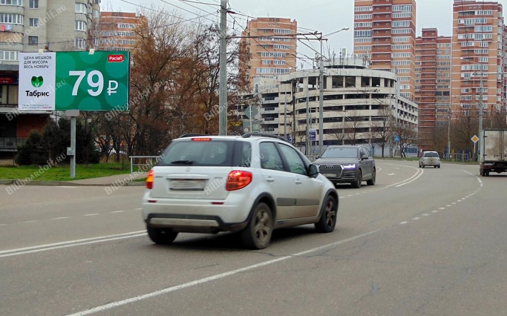 70-летия Октября улица/ Чекистов пр., Рождественский парк