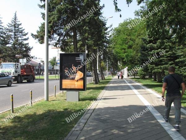 Постовая ул., (Екатерининский сквер)