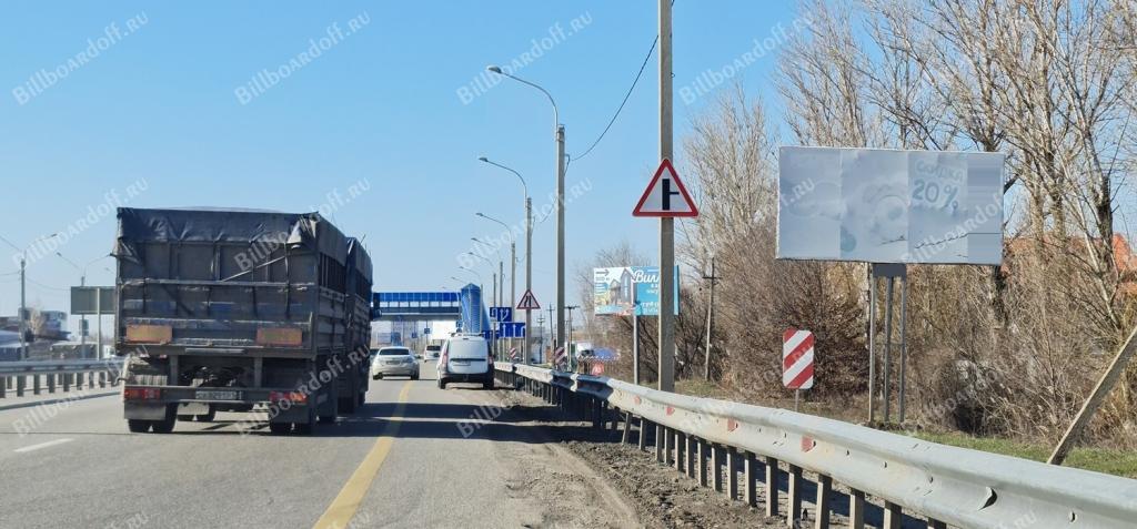Южный подъезд к г. Ростову-на-Дону 9км + 300м слева по ходу километража