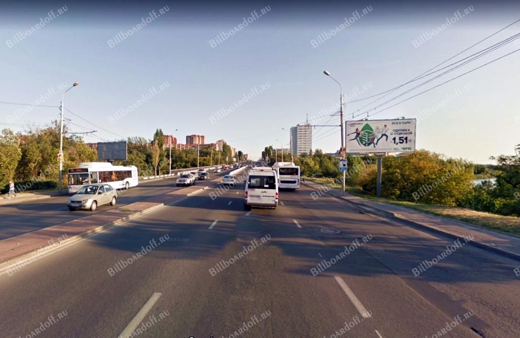 Евдокимова ул. 39 / Космонавтов пр-кт (через дорогу в 55 м от моста)