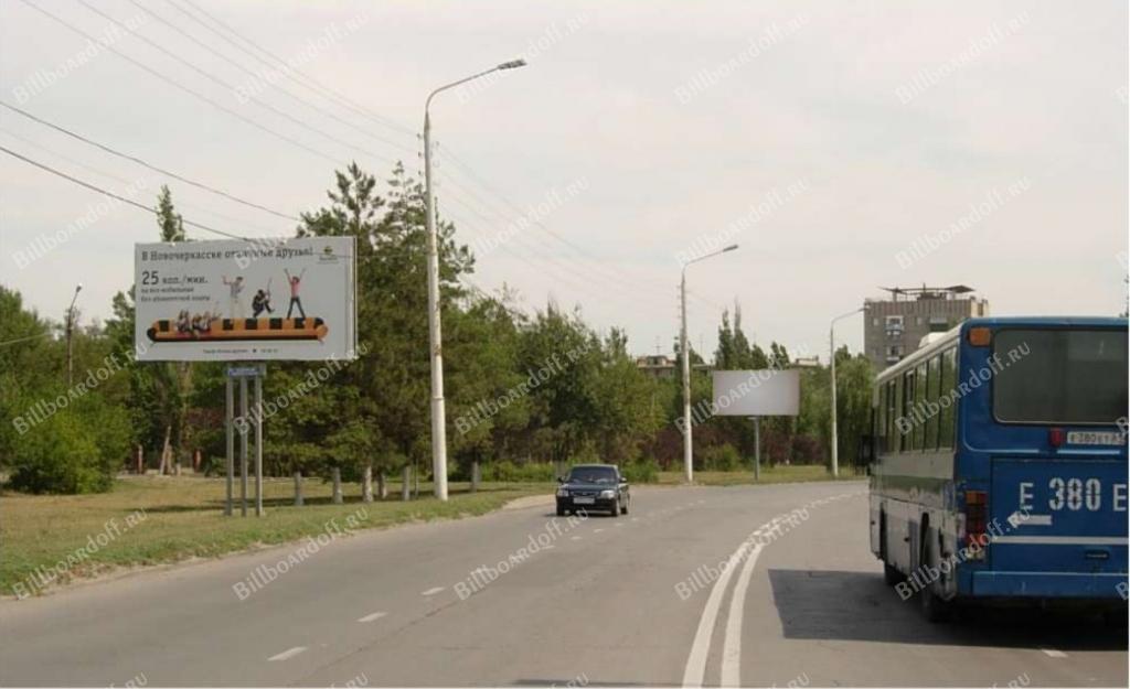 Баклановский  пр., пересечение с пер. Багаевский, по направлению движения в центр города