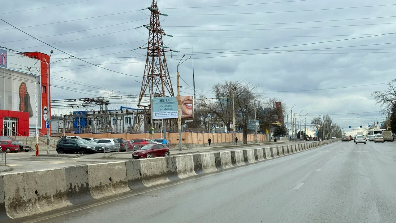 Нагибина пр-кт 32 Ж (ТРК Горизонт , Кари)